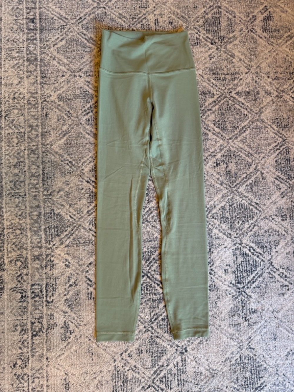 lululemon athletica Align High-Rise Leggings 25” Willow Green Pastel Size 2